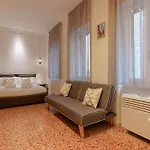Apartment M&m